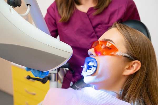 How A Laser Dentist Can Treat Cavities